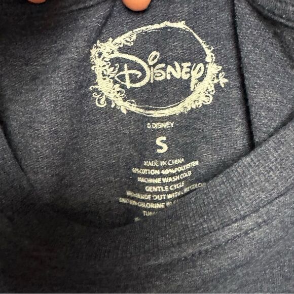 Little Mermaid 1989 Navy blue shirt Disney size Small S long sleeve sweatshirt - Picture 3 of 4